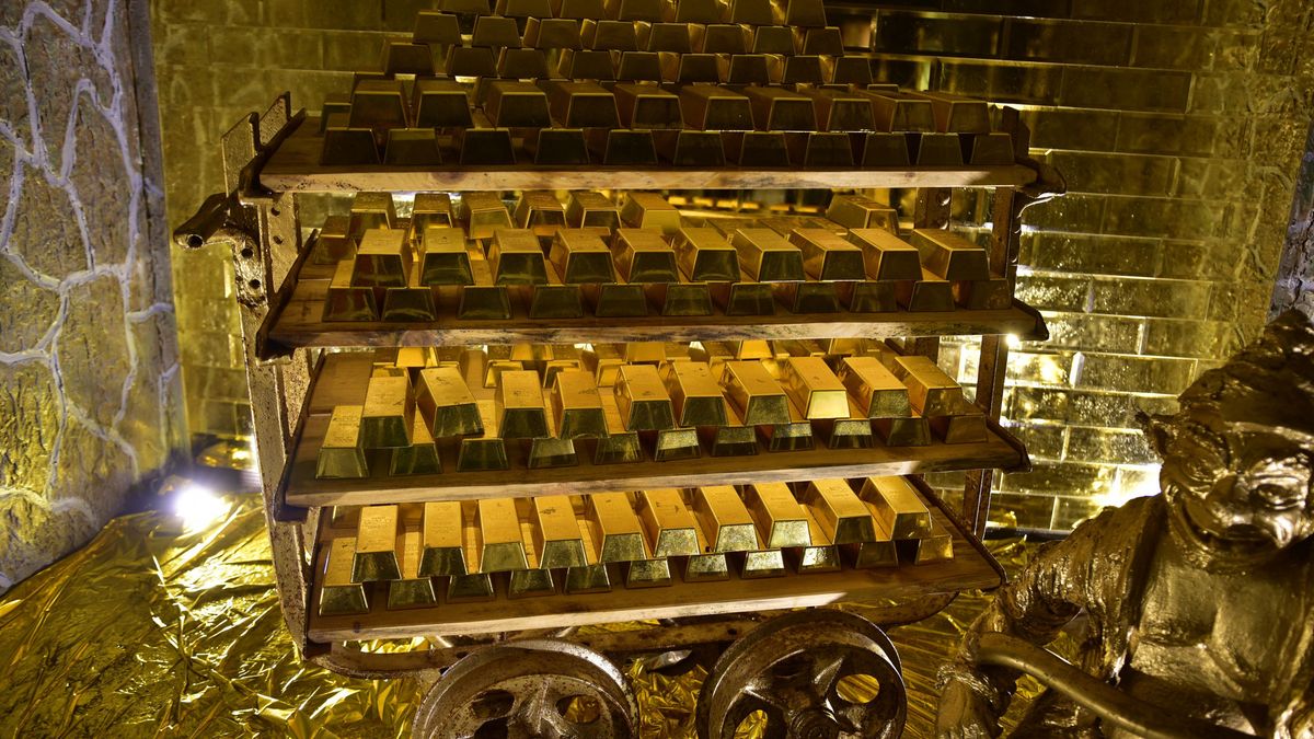 Wszyscy chcą mieć złoto, ale kruszcu może wkrótce zabraknąć.