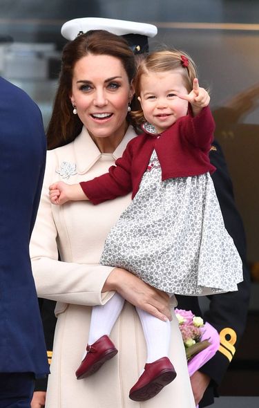 Księżniczka Charlotte i księżna Kate