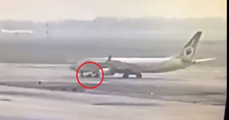 Samolot Boeing 737 zmiażdżył pracownika lotniska