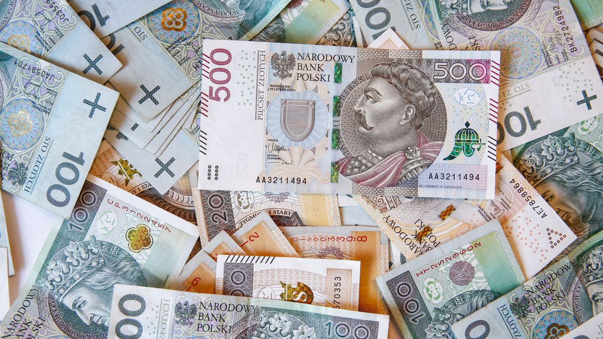 Kursy walut. Co ze złotym?