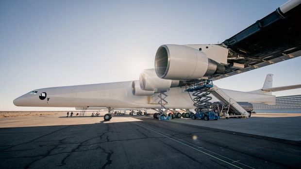 Docelowo Stratolaunch ma być platformą do wynoszenia na znaczną wysokość lekkich rakiet czy satelit