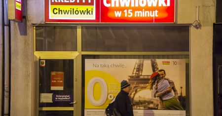 Rząd chce tańszych "chwilówek". Branża pożyczkowa ostrzega przed falą bankructw