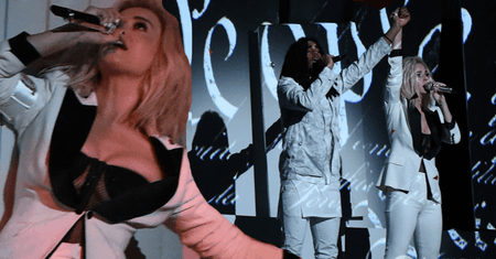 Grammy 2017: Katy Perry wymierza cios Donaldowi Trumpowi w występie z nowym singlem! [WIDEO]