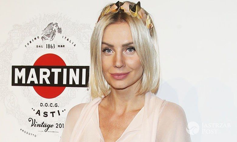 WOW! Agnieszka Woźniak-Starak zachwyciła delikatną stylizacją na premierze Martini Asti Vintage