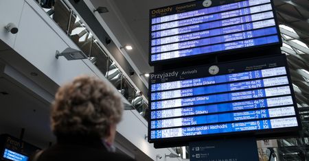 Poznań. Potężna awaria na dworcu: ruch pociągów wstrzymany