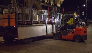 Kielce. Tragiczny wypadek, mężczyznę zmiażdżyły metalowe skrzynie