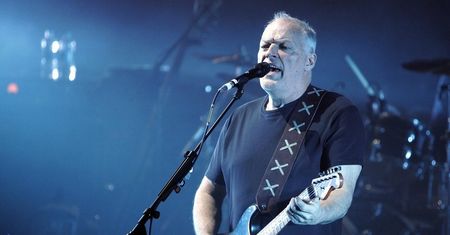 David Gilmour z Pink Floyd sprzedał gitary. Zysk trafi na szczytny cel