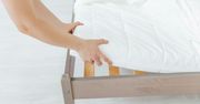 Prosty sposób na skrzypiące łóżko. Problem zniknie, jak za dotknięciem czarodziejskiej różdżki