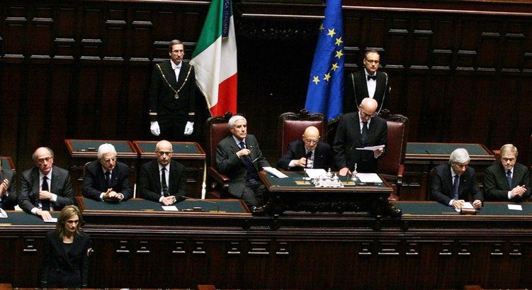 Włochy: rekordowa liczba zmian ugrupowania w parlamencie