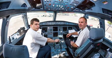 Skłóceni piloci. Mają sposób, aby nie siedzieć razem w kokpicie