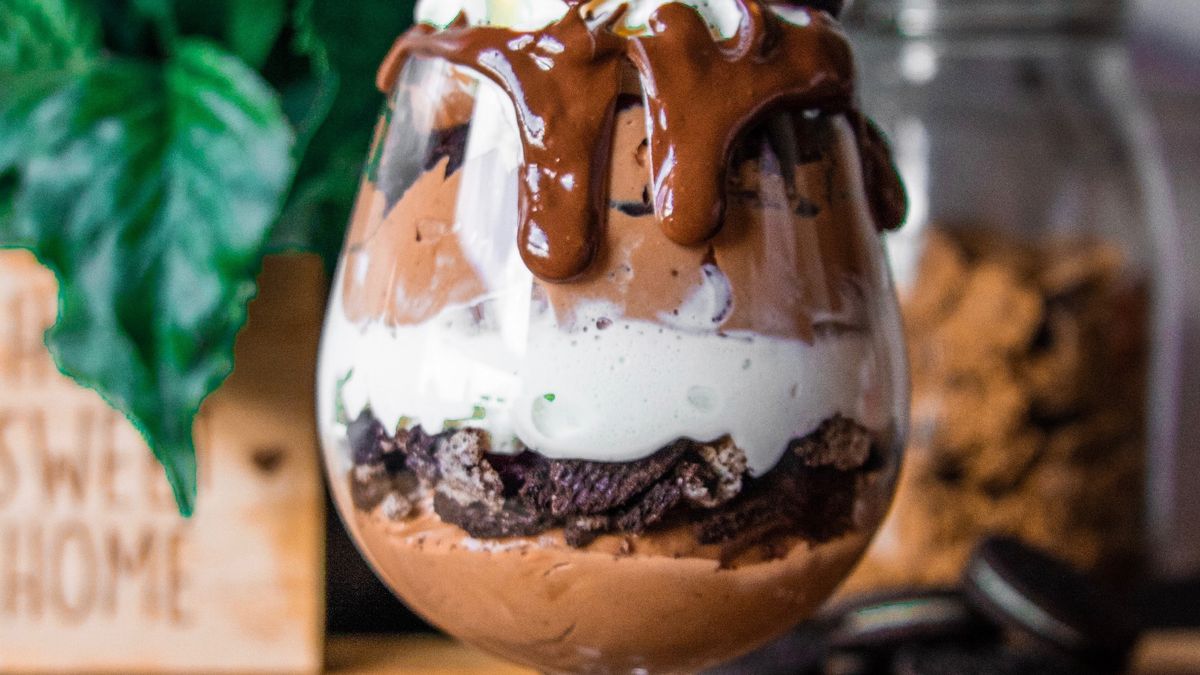 Domowe lody z brzoskwiniami. Wystarczą cztery składniki