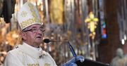 Patriotyczna czy partyjna? Kontrowersyjna homilia abp Głódzia. Ale od PiS-u burza oklasków