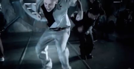 Linkin Park nie słuchałem od ponad dekady. Ale ich teledyski dalej przyjemnie się ogląda