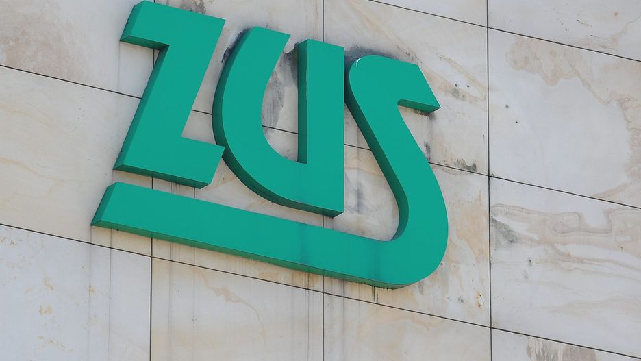 Mimo kiepskiej kondycji finansowej, pieniądze na nagrody dla kierownictwa ZUS znalazły się bez trudu