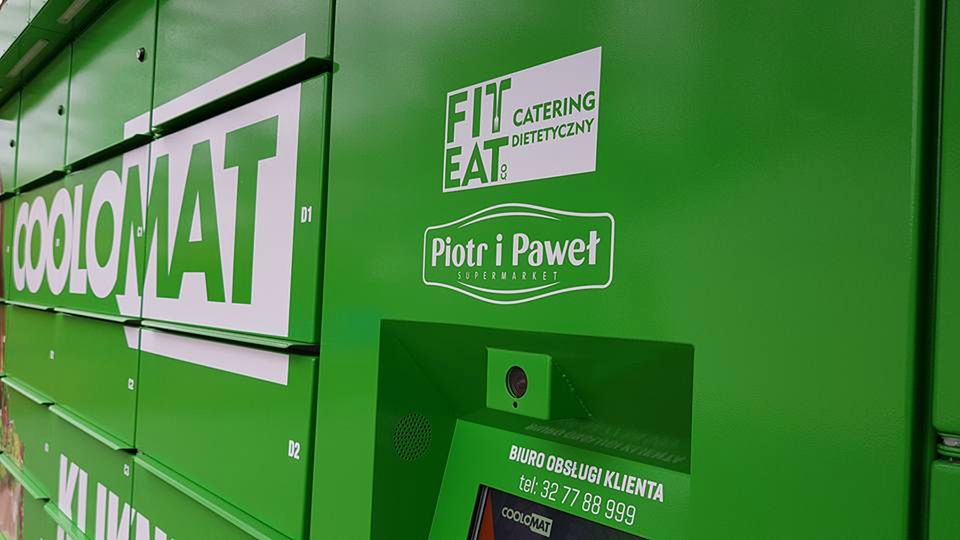 Coolomaty stawione były głównie przy sklepach spożywczych. 