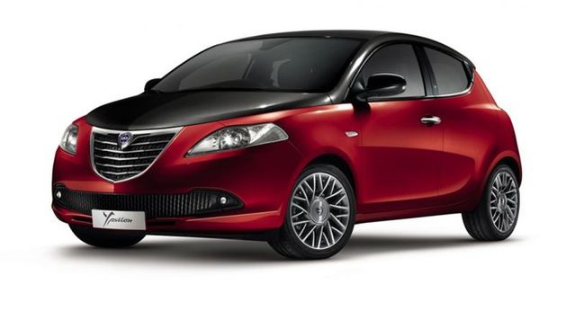 Lancia Ypsilon w nowej wersji Black&Red