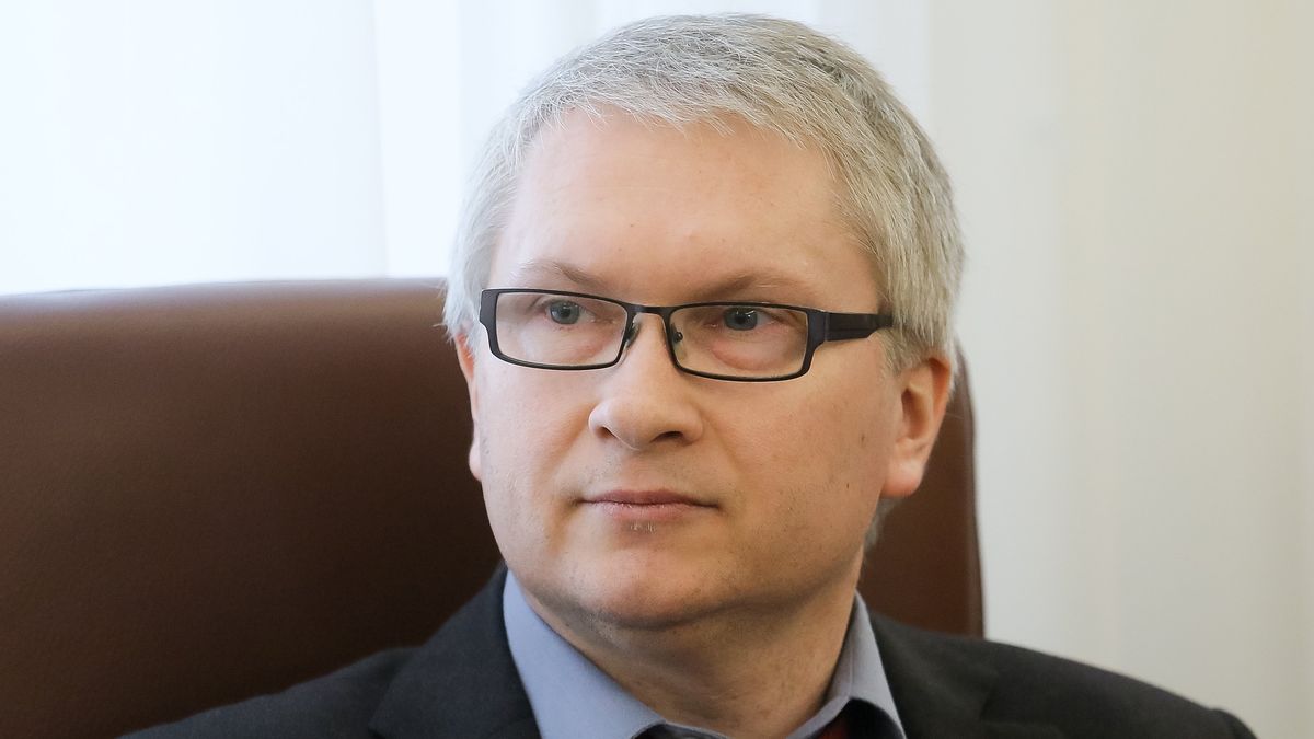 Eryk Łon jest jednym z członków RPP.