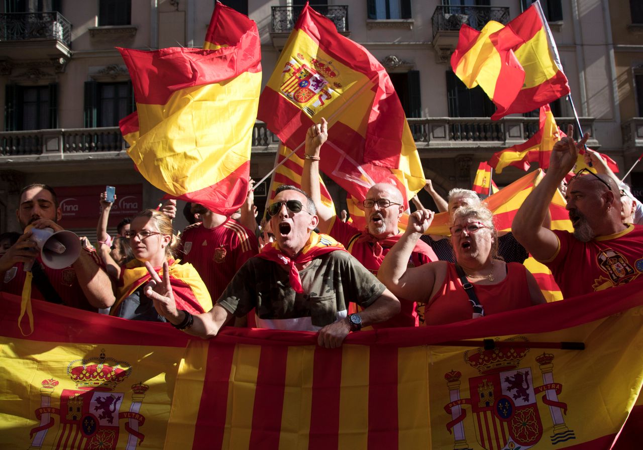 Tysiące na ulicach Barcelony. To pierwszy taki protest