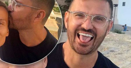 Zakochany Maciej Zień opublikował namiętne zdjęcia z nowym partnerem! Jest romantycznie, jak w finałowej scenie "Pretty Woman"!