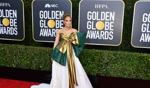 Jennifer Lopez niczym prezent na gali Złotych Globów