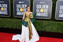 Jennifer Lopez niczym prezent na gali Złotych Globów