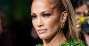 Jennifer Lopez na pokazie Versace. Maciej Zień komentuje