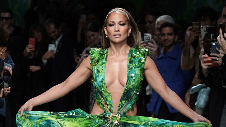 Jennifer Lopez złożyła mamie hołd z okazji jej 74 urodzin.