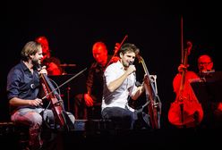 Prześliczni wiolonczeliści o rockowych duszach. 2Cellos wystąpią w Krakowie