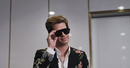 Obrońca pedofilii na konferencji Grupy Wyszehradzkiej. Węgrzy zaprosili Milo Yiannopoulosa