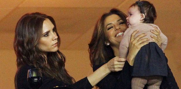 Victoria Beckham z córeczką i Evą Longorią