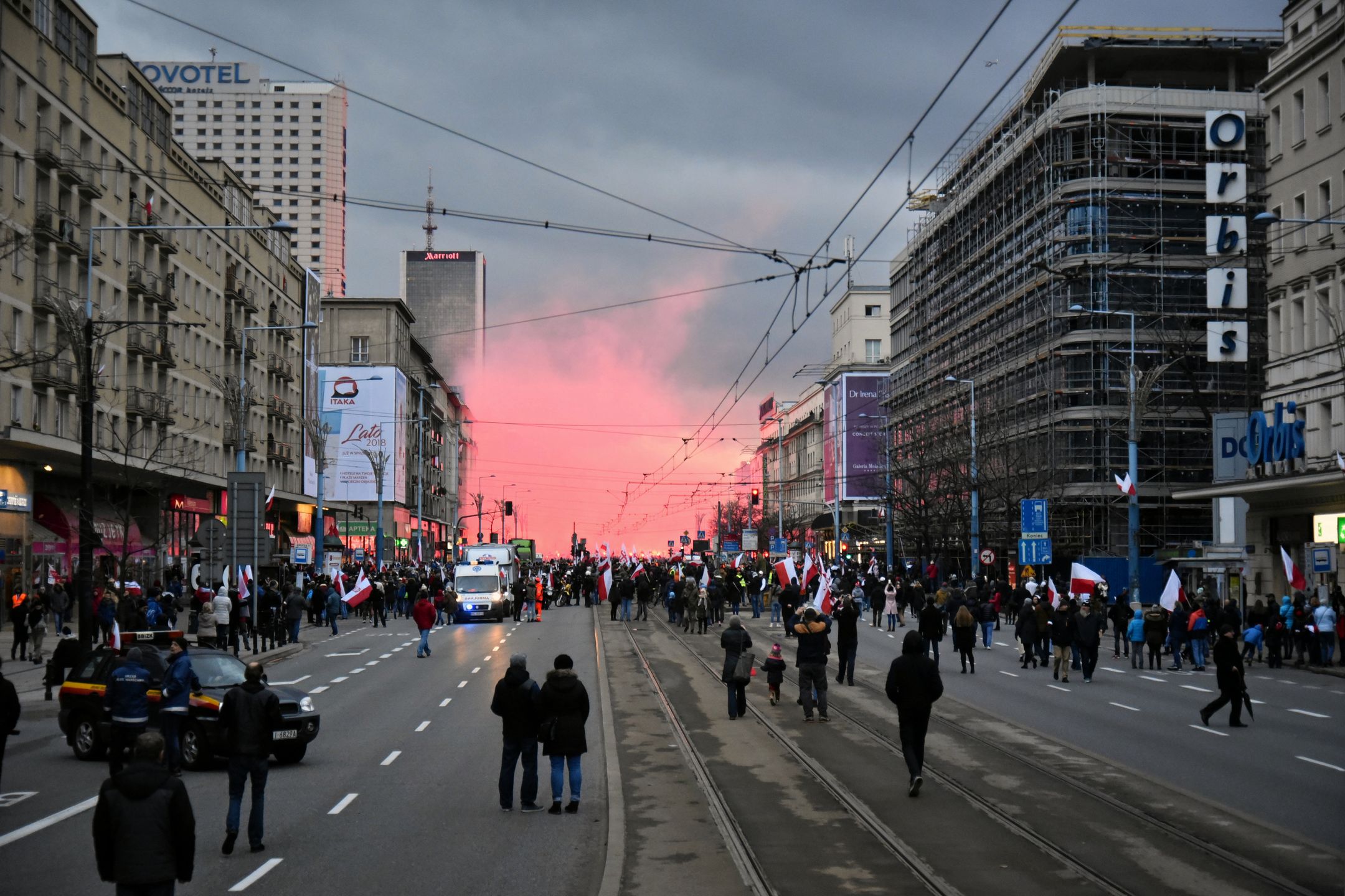 Część uczestników Marszu Niepodległości miała ksenofobiczne hasła na transparentach