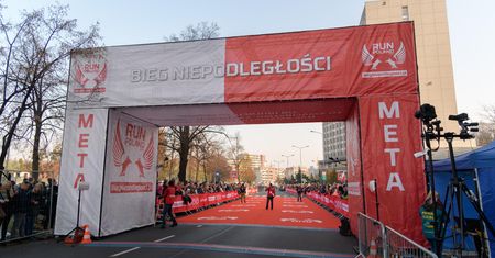 Tragedia podczas Biegu Niepodległości. Nie żyje 58-latek