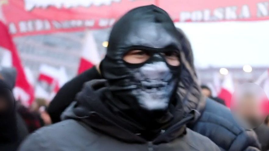 Poszukiwany mężczyzna groził dziennikarce. 