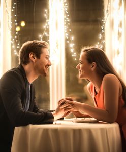 Walentynki. Dlaczego Dzień Zakochanych obchodzimy 14 lutego? Kim był św. Walenty? Jaka legenda powstała o nim i Walentynkach?