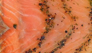 Duńczyk zmarł po zjedzeniu ryby z polskiej przetwórni. Ofiar zatrucia jest więcej