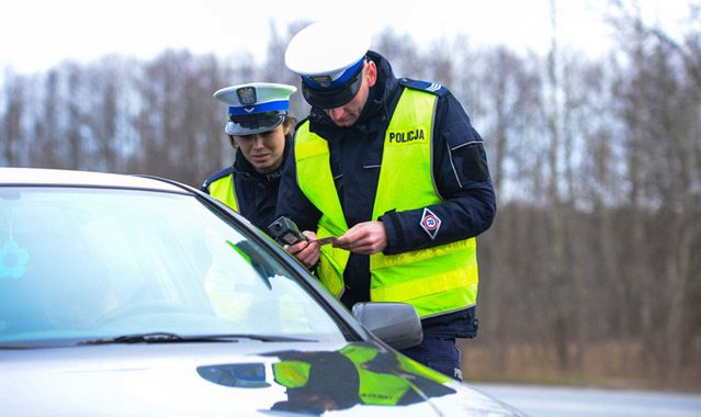 Odbieranie prawa jazdy bez oceny motywów kierowcy niekonstytucyjne