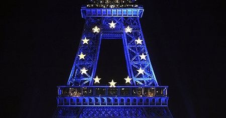 Europejski blask symbolu Paryża