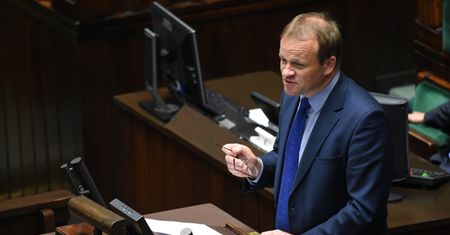 Poseł PiS pędził 130 km/h w terenie zabudowanym. Kara dla Zbigniewa Dolaty