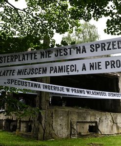 Pracownicy Muzeum Gdańska protestują przeciw specustawie. Wywiesili transparenty, interweniowała policja