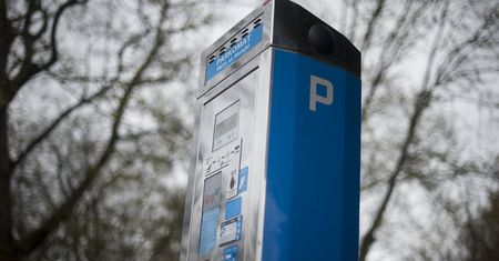 Wrocław wprowadza podwyżki w strefie płatnego parkowania.
