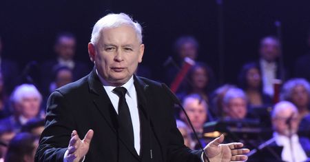 TYLKO W WP. PiS prowadzi politykę antyunijną. Tak uważają Polacy