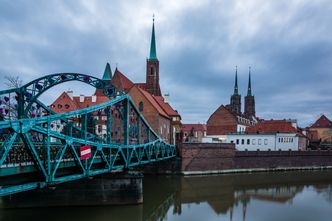 Paragraf 22 we wrocławskim urzędzie. Urzędnicy nabroili, pani Anna ukrywa się w obawie przed deportacją