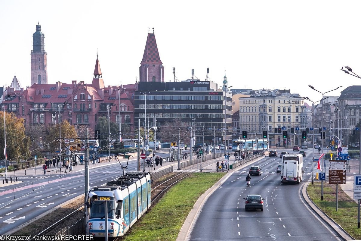 Duża awaria we Wrocławiu. Osiedla bez prądu