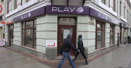 Play rozsyła SMS-y do klientów. Tym razem to bardzo dobra wiadomość