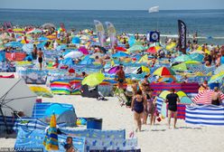 Topless albo nago nad Bałtykiem? Zakaz na plaży z zaskakującej strony