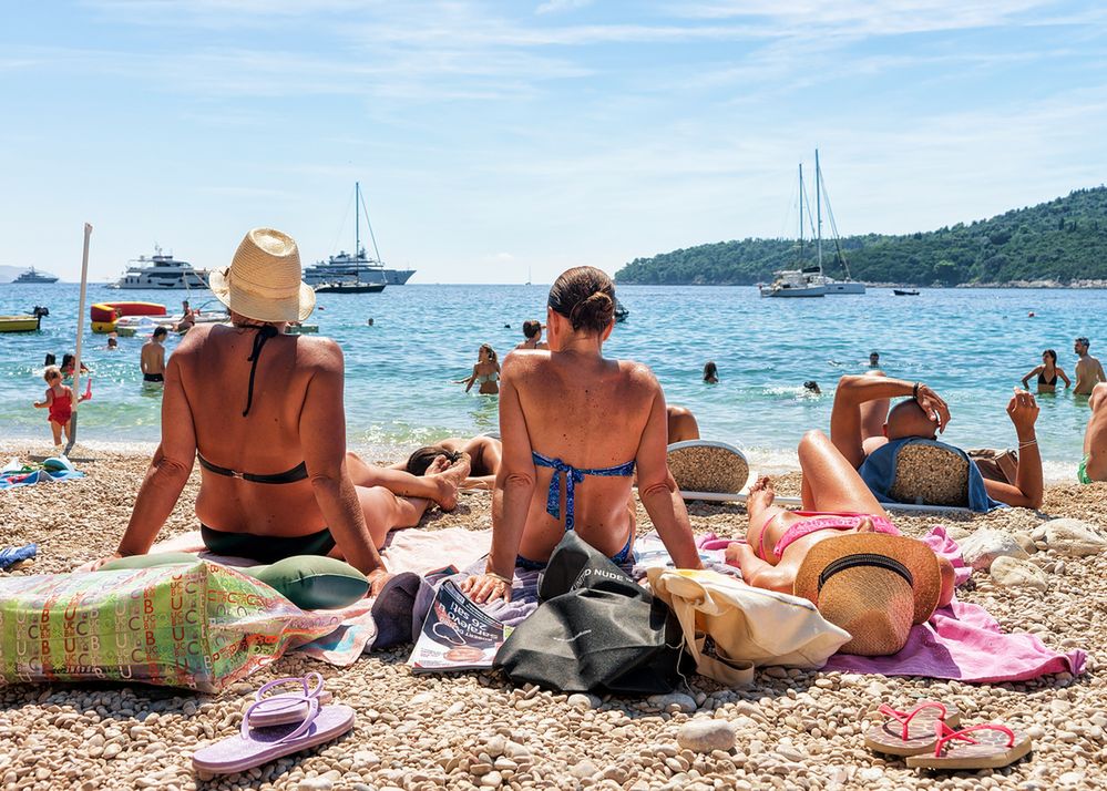 Plażowanie na całego. Rzeczy, których potrzebujesz na wakacjach