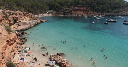 Brytyjski turysta został znaleziony martwy na Ibizie. Ciało odkrył przyjaciel