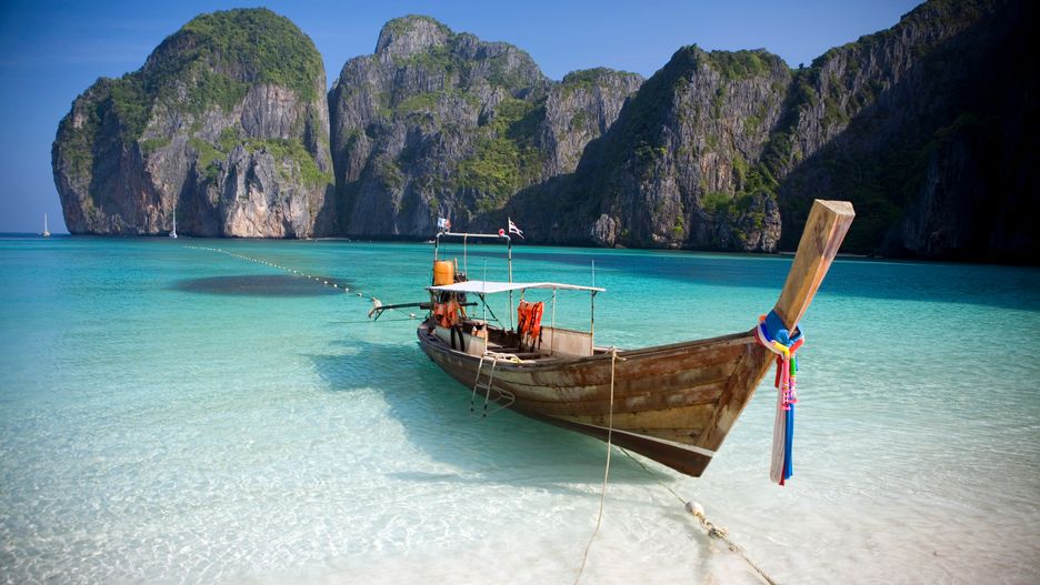 Filmowa "Niebiańska plaża" Maya Bay nadal zamknięta dla turystów