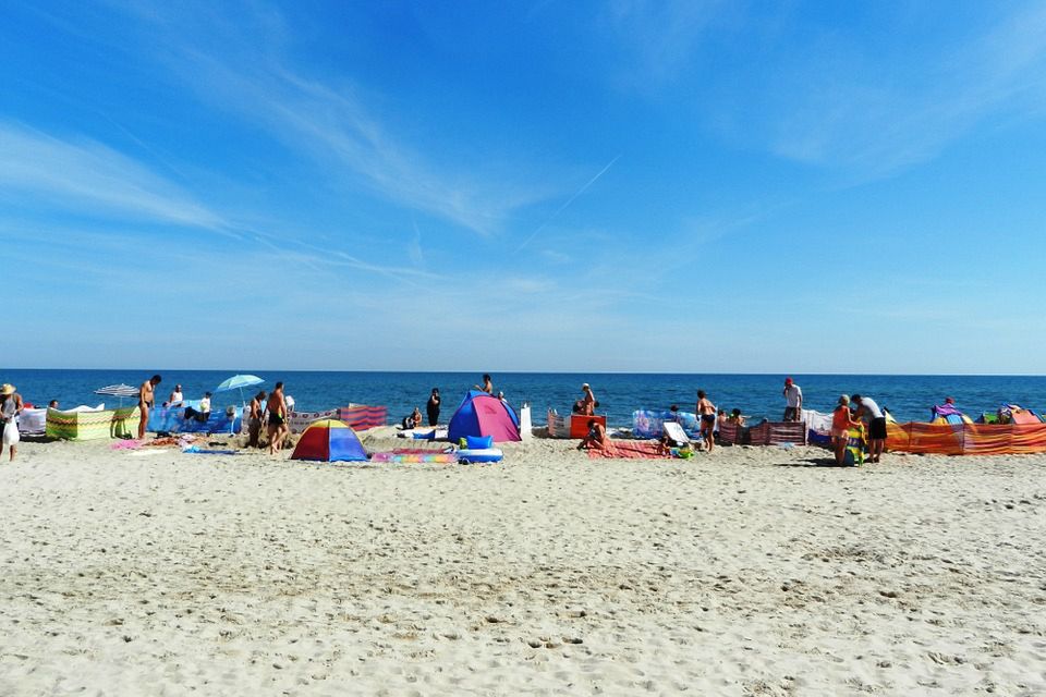 Plaże nadmorskie i miejskie