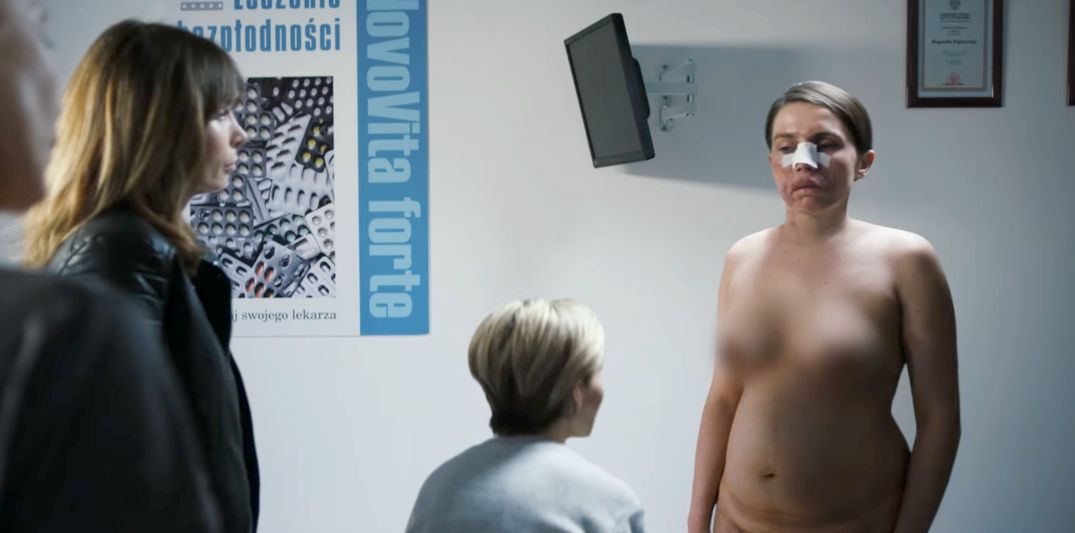 Olga Bołądź w filmie "Botoks", reż. Patryk Vega
